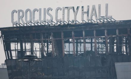 Ya son 133 muertos tras ataque en Crocus City Hall, dice comité de Rusia