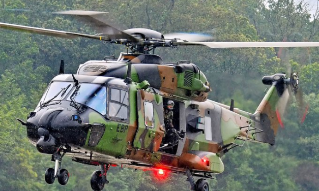 La armada francesa realiza operaciones de evacuación de sus ciudadanos en Haití