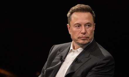 Elon Musk nombra cuál es el peor de los medios tradicionales: «Mienten como respiran»