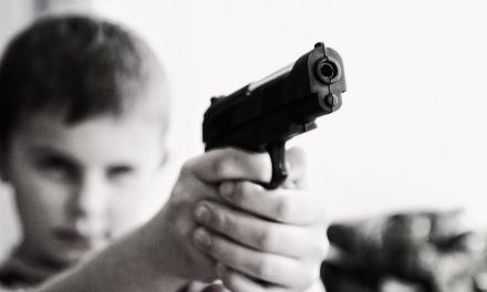 Niño de 10 años confiesa un asesinato que cometió hace dos años.
