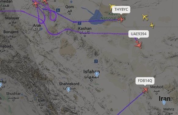 De último minuto: Ataques israelíes simultáneos contra Irán, Irak y Siria según informes.
