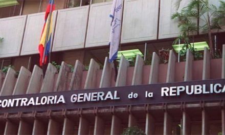 La Contraloría de Venezuela, inhabilitó políticamente a dos alcaldes en ejercicio y tres exdiputados.