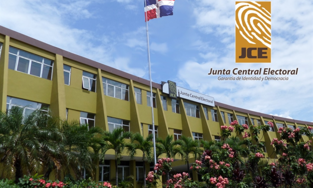 Impresión de las boletas para las elecciones de mayo, comenzará el martes a nivel presidencial y de voto en exterior