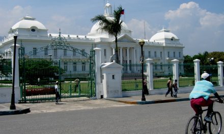 Haití crea oficialmente el consejo presidencial de transición.