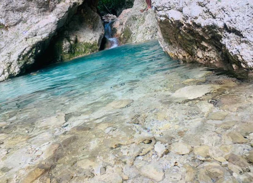 Peligro en el Balneario Mata de maíz de Polo, Barahona