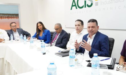 Proindustria y la Asociación de Comerciantes e Industriales de Santiago (ACIS) estrechan lazos en favor del sector.