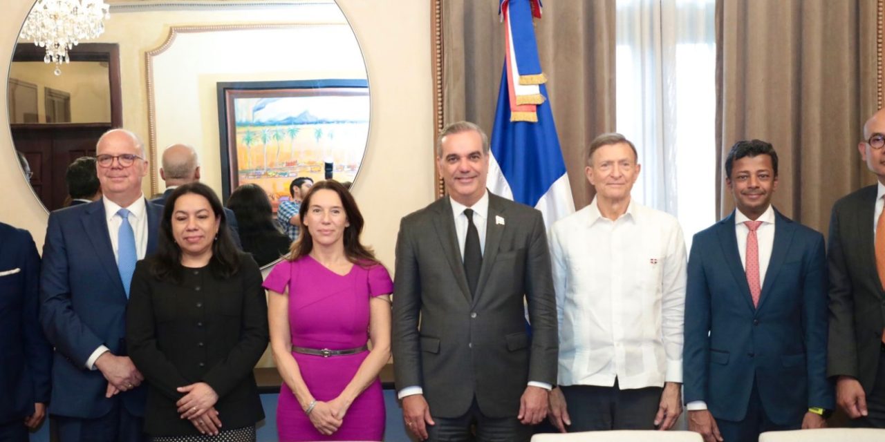 Embajadores acreditados ante la ONU, se reúnen con presidente Abinader por tema haitiano.