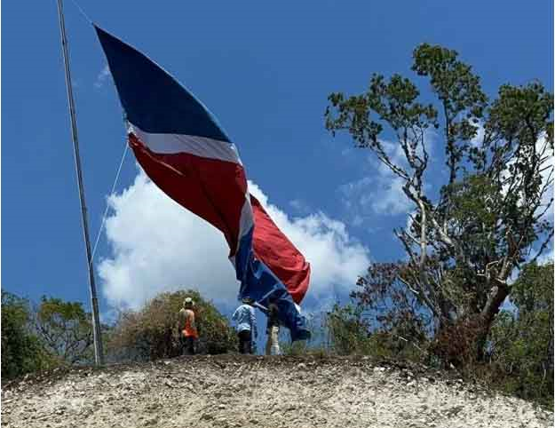 San José de Ocoa, exhibe la bandera más grande de República Dominicana