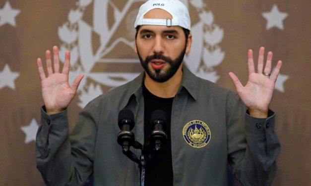 Presidente de El Salvador, Nayib Bukele, ofrece comprar bonos de deuda externa que vencen entre 2025 y 2029