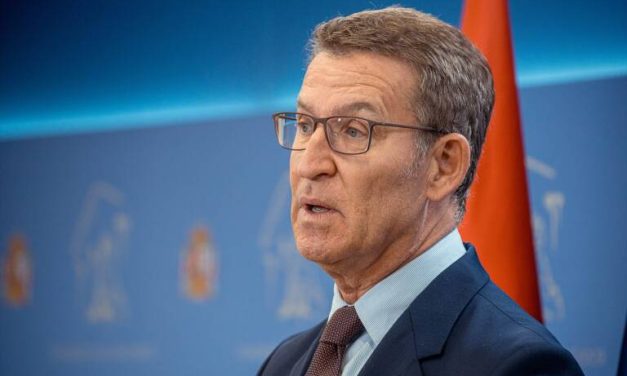 España: El líder del PP, Feijóo acusa a Sánchez de «polarizar» y «victimizarse».