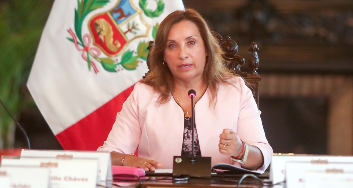 Presidenta Boluarte aclara que los Rolex eran un préstamo de un amigo