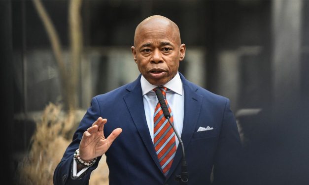 Eric Adams, Alcalde de Nueva York: El 40% de los manifestantes de Columbia y CUNY eran agitadores externos