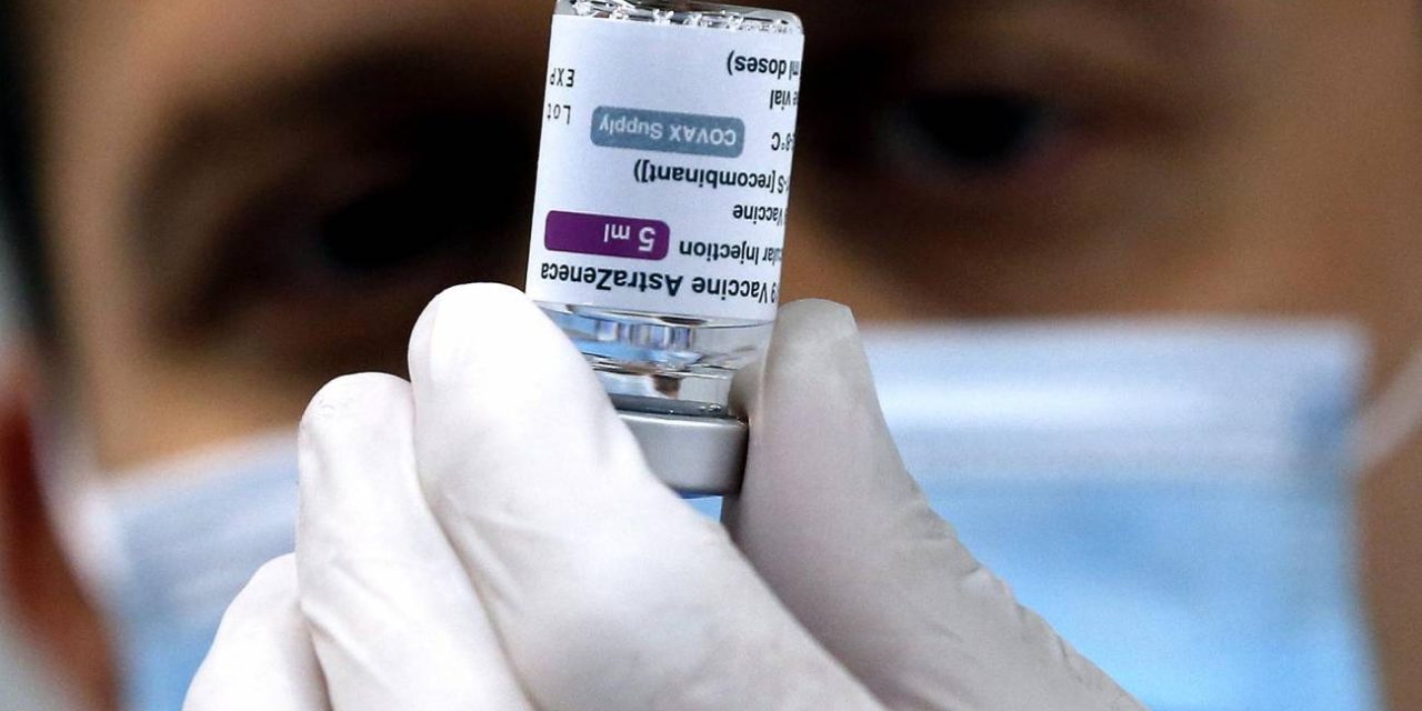 AstraZeneca retirará su vacuna contra el COVID-19 a nivel mundial, meses después de admitir un efecto secundario poco común.