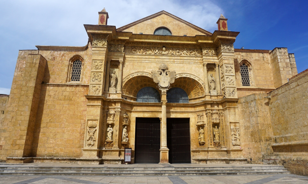 La Iglesia Católica en el Gran Santo Domingo emite documento valorando candidatos inscritos.