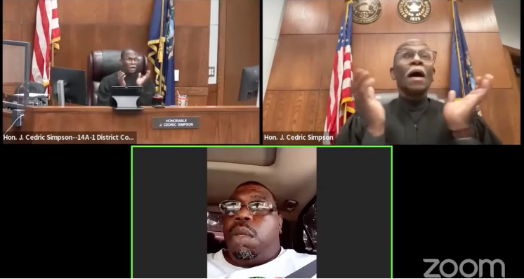 Hombre con licencia de conducir suspendida hace una videollamada a la corte mientras conduce