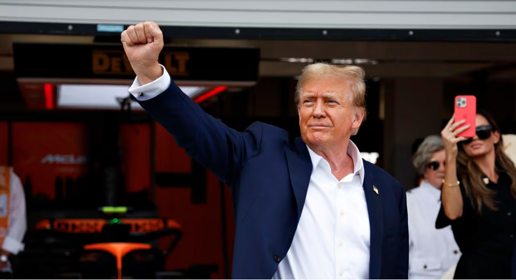 Donald Trump sorprendió en el Gran Premio de Miami de Fórmula 1 y enloqueció a la gente; la ovación fue enorme