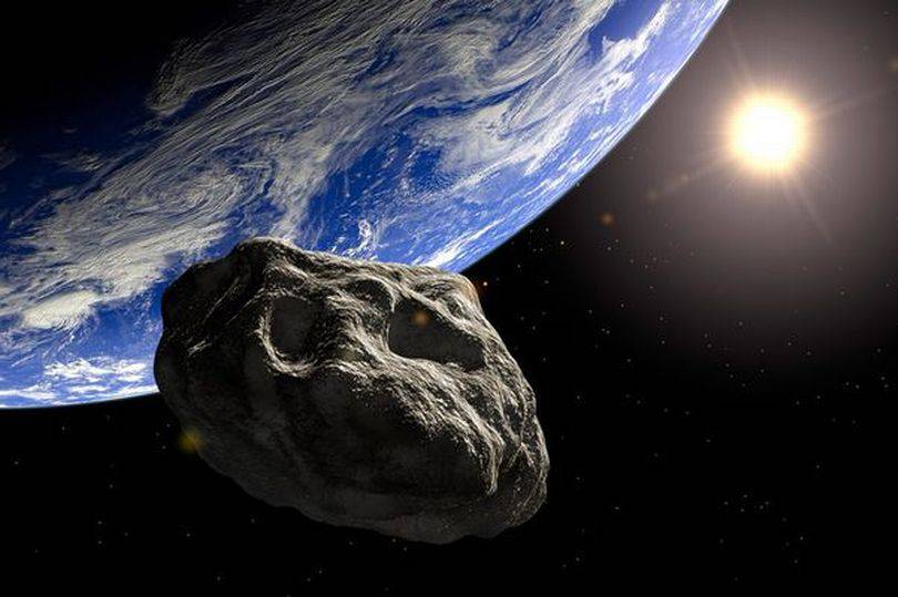 Un asteroide del tamaño del monte Everest, pasará cerca de la Tierra este jueves
