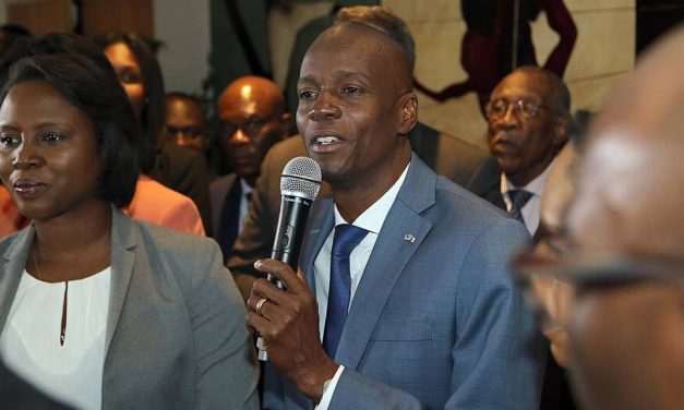 6,2 millones de dólares para Martine Moïse y su hijo Joverlein Moïse, por asesinato de presidente haitiano, Jovenel Moïse.