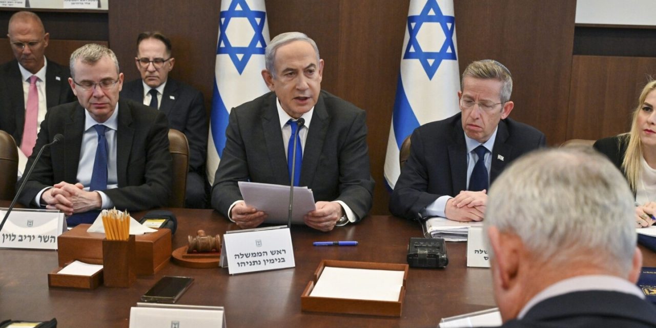 Israel.: Netanyahu disuelve el gabinete de guerra en medio de la guerra contra Hamás