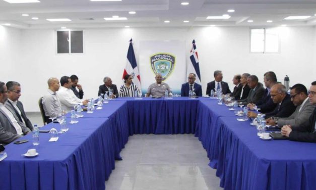 Policía Nacional y entidades financieras se reúnen y acuerdan reforzar la seguridad