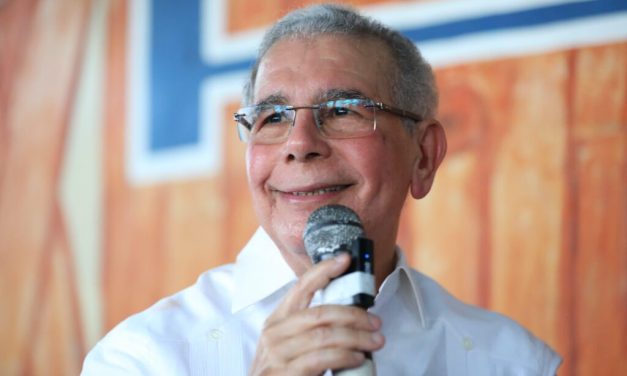 Ex presidente Danilo Medina, llama “Ratas”, a sus ex compañeros de partido