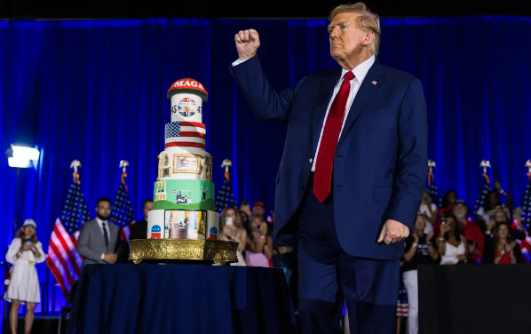 Trump al cumplir 78 años: «Me siento muy joven»