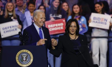 EE.UU: El 92% cree que Kamala Harris es cómplice del encubrimiento de la salud de Biden