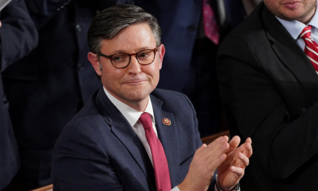 EE.UU. El presidente de la Cámara de Representantes, Mike Johnson, dijo que la sentencia judicial es una victoria para «todos los futuros presidentes»