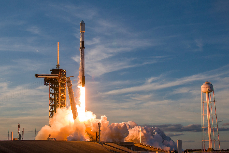 La misión SpaceX incluirá la primera caminata espacial privada