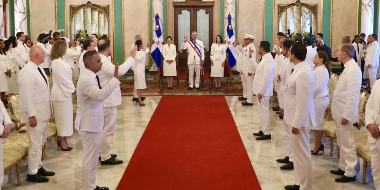 Presidente Luis Abinader juramenta Gabinete de Gobierno para su segundo mandato 2024-2028