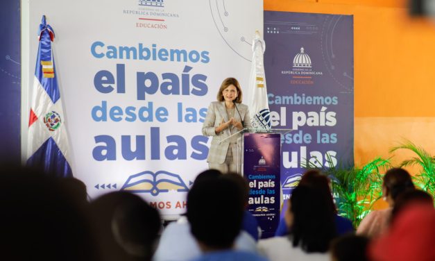 Vicepresidenta Raquel Peña inaugura obras en Santo Domingo para fortalecer la educación y la seguridad