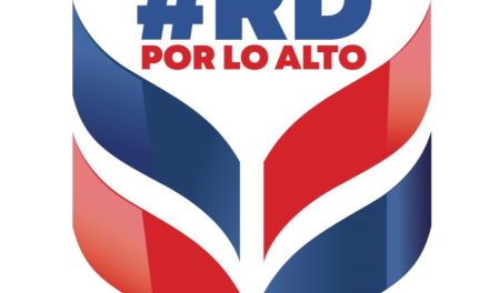 Campaña Patriótica RDPorLoAlto: Un Llamado a la inversión nacional desde el exterior.