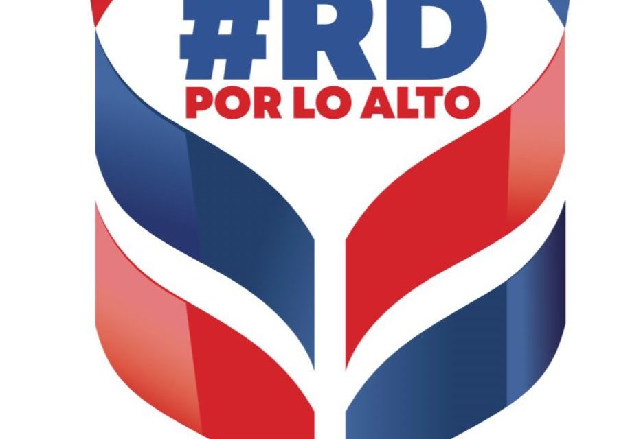 Campaña Patriótica RDPorLoAlto: Un Llamado a la inversión nacional desde el exterior.