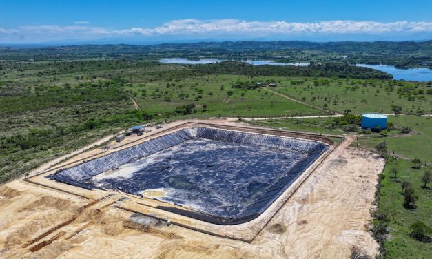 Indrhi construye canales laterales de la presa de Maguaca, en Montecristi