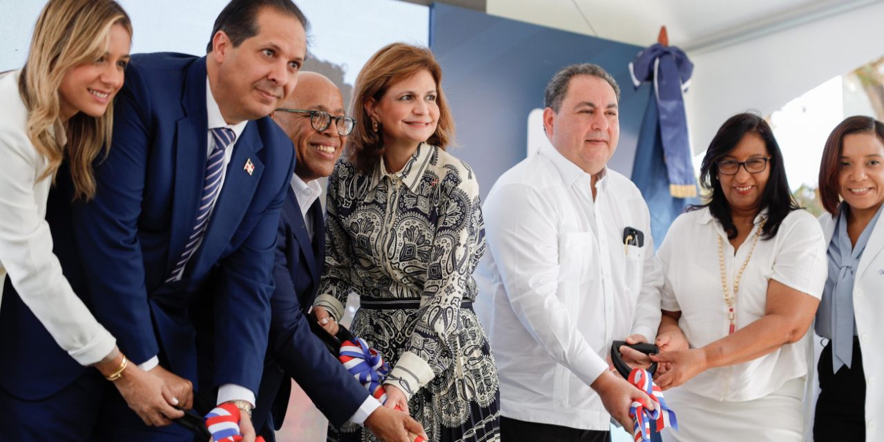 Vicepresidenta Raquel Peña da inicio a la construcción de nueva unidad de quemados en el Hospital Robert Reid