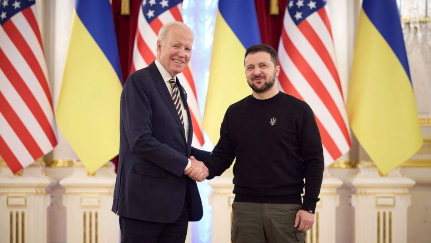 Zelensky llega a EE.UU. para explicarle a Biden su plan de guerra