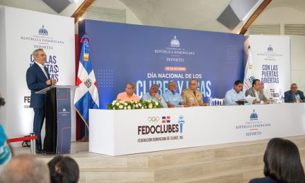 Gobierno anuncia plan de construcción y remozamiento de 49 espacios deportivos en el Gran Santo Domingo.