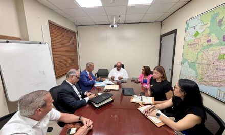 Hermandad y SENASA continúan reuniones para mejorar seguro y procedimientos médicos de los Veteranos