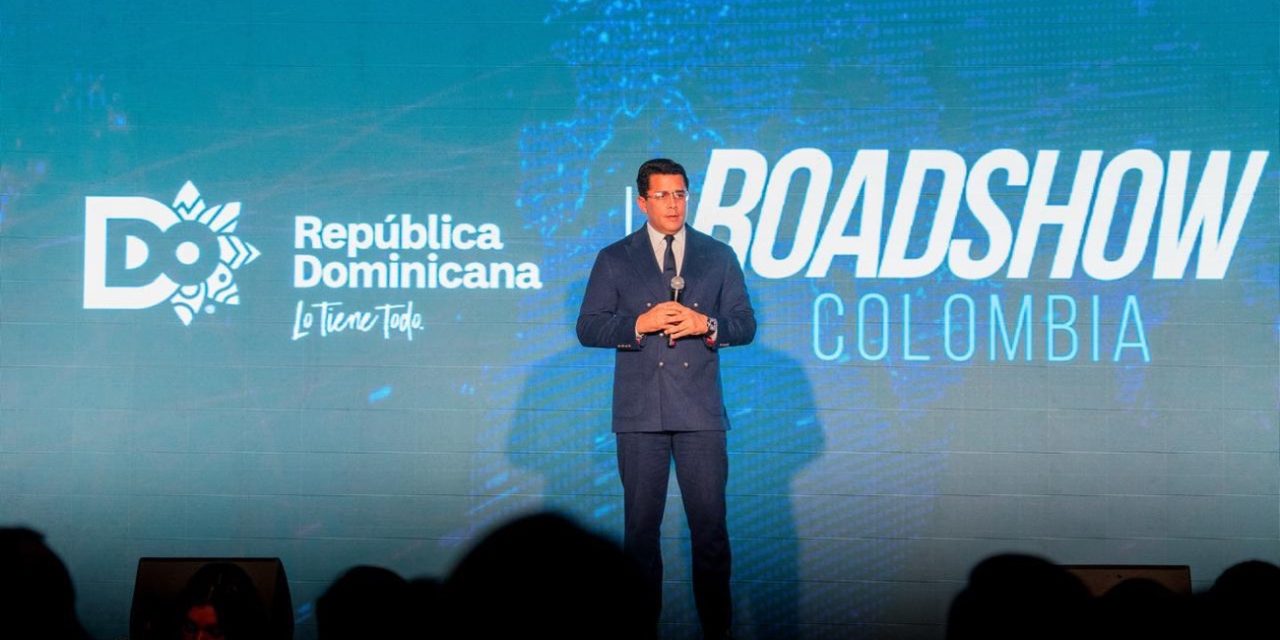 Ministro de Turismo presenta atractivos turísticos de la República Dominicana en Colombia