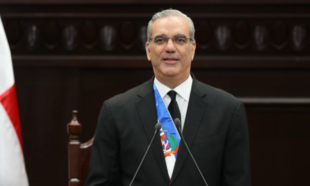 Presidente Luis Abinader revela avances en educación superior, con expansión de infraestructura universitaria e Inglés por Inmersión, impulso a la investigación y desarrollo tecnológico