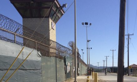 Trump comienza a enviar inmigrantes ilegales a la bahía de Guantánamo