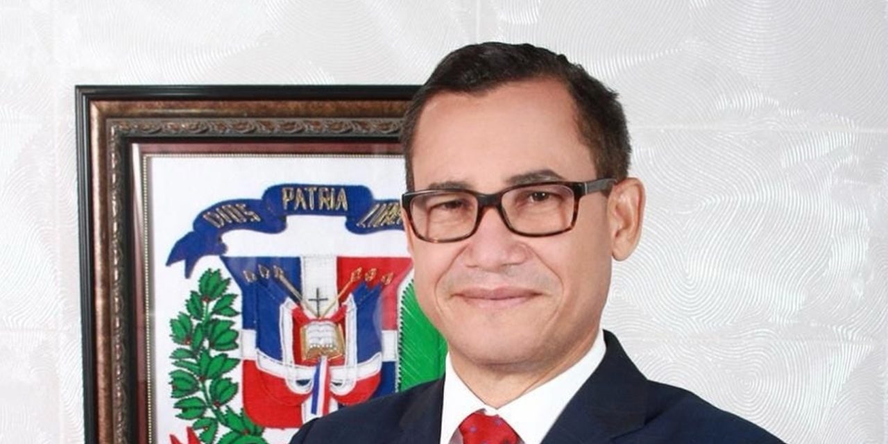 Eddy Olivares es designado nuevo ministro de Trabajo