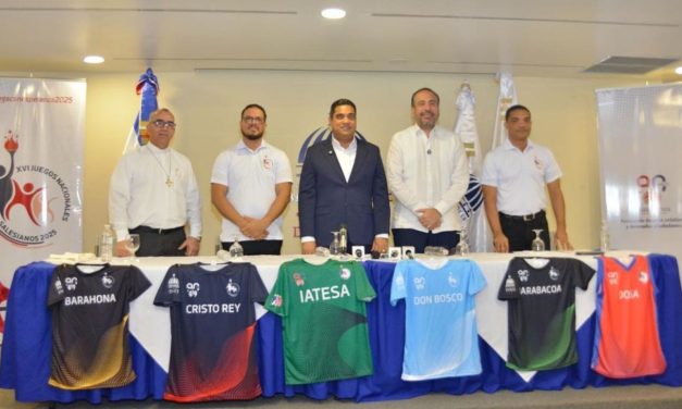 Ministro Kelvin Cruz apoya el rescate de los Juegos Nacionales Salesianos