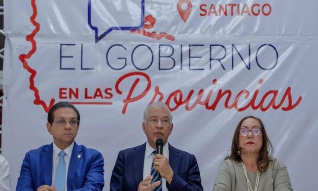 Gobierno dominicano supervisa labores de exploración de tierras raras en Pedernales