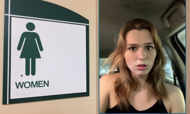 Primer arresto de estudiante transgénero, al ingresar a baño al que no le correspondía a su sexo biológico en la Florida