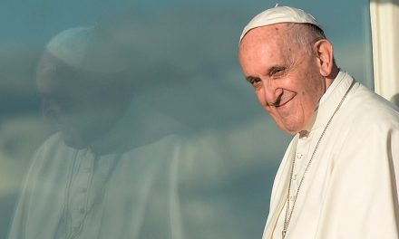 Vaticano prevé trasladar cuerpo del papa el 23 de abril