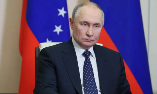 Tras los intensos bombardeos rusos durante el Viernes Santo, Putin ordenó un cese el fuego en Ucrania por las Pascuas