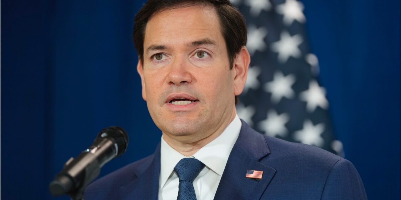 Secretario de Estado de EE.UU, Marco Rubio, dijo que no tolerarán «intrusiones a la soberanía» en redes sociales que afecten la libertad de expresión.