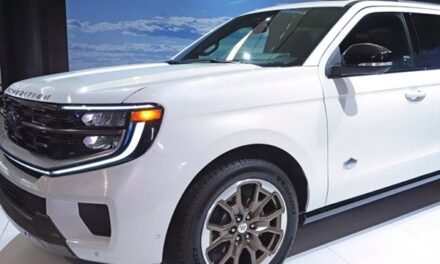 Ford llamará a revisión 273,000 vehículos por problemas con los frenos