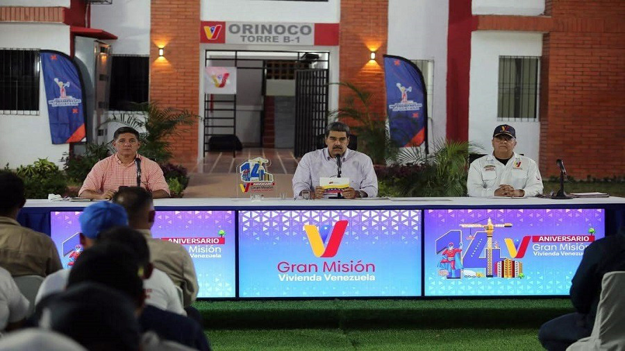 Venezuela: Maduro anuncia aumento de pensiones a 50 dólares americanos, unos 4,336.89 Bolívares